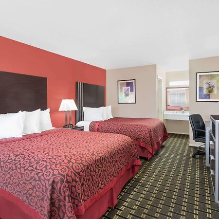 Days Inn By Wyndham College Station University Drive Εξωτερικό φωτογραφία