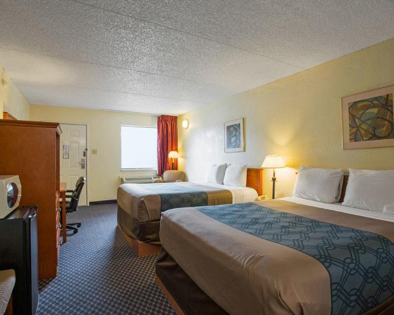 Days Inn By Wyndham College Station University Drive Εξωτερικό φωτογραφία