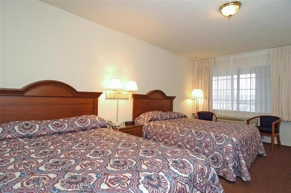Days Inn By Wyndham College Station University Drive Δωμάτιο φωτογραφία